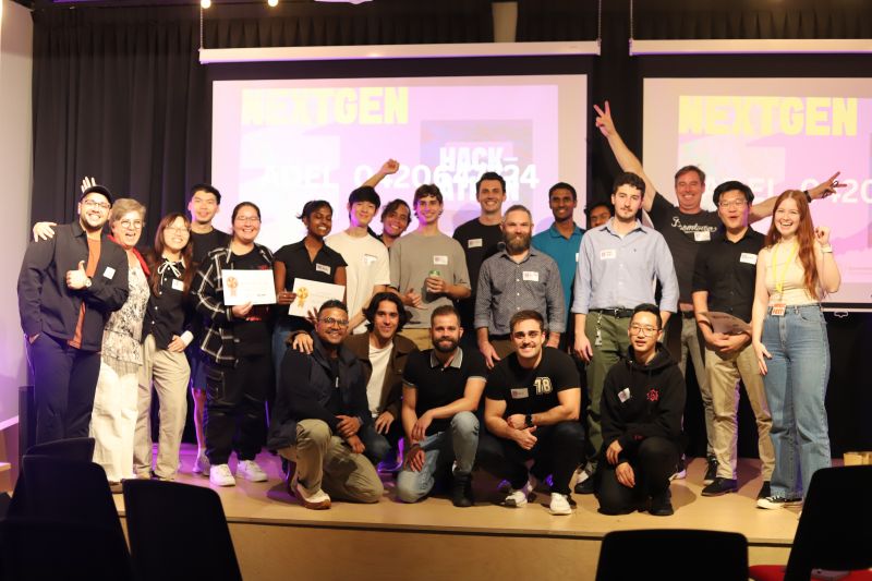 Photo of group of NEXTGEN Student Incubator attendees